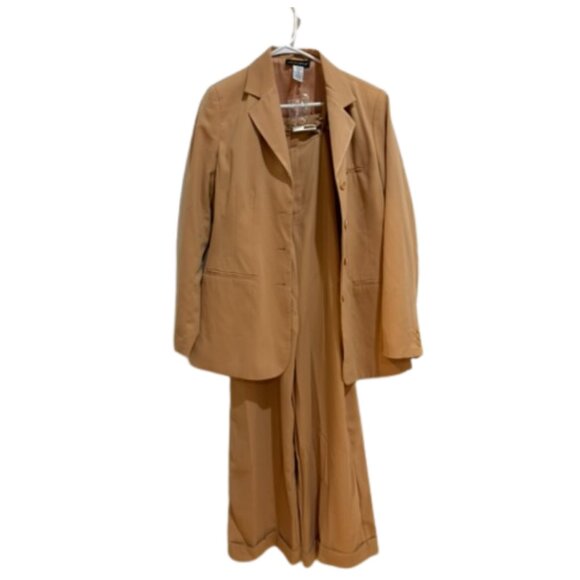 Metro Style Tan Pantsuit Set Blazer & Trousers 10T w/ Spare Button - Picture 2 of 8
